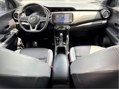 2021 Nissan Kicks SR
