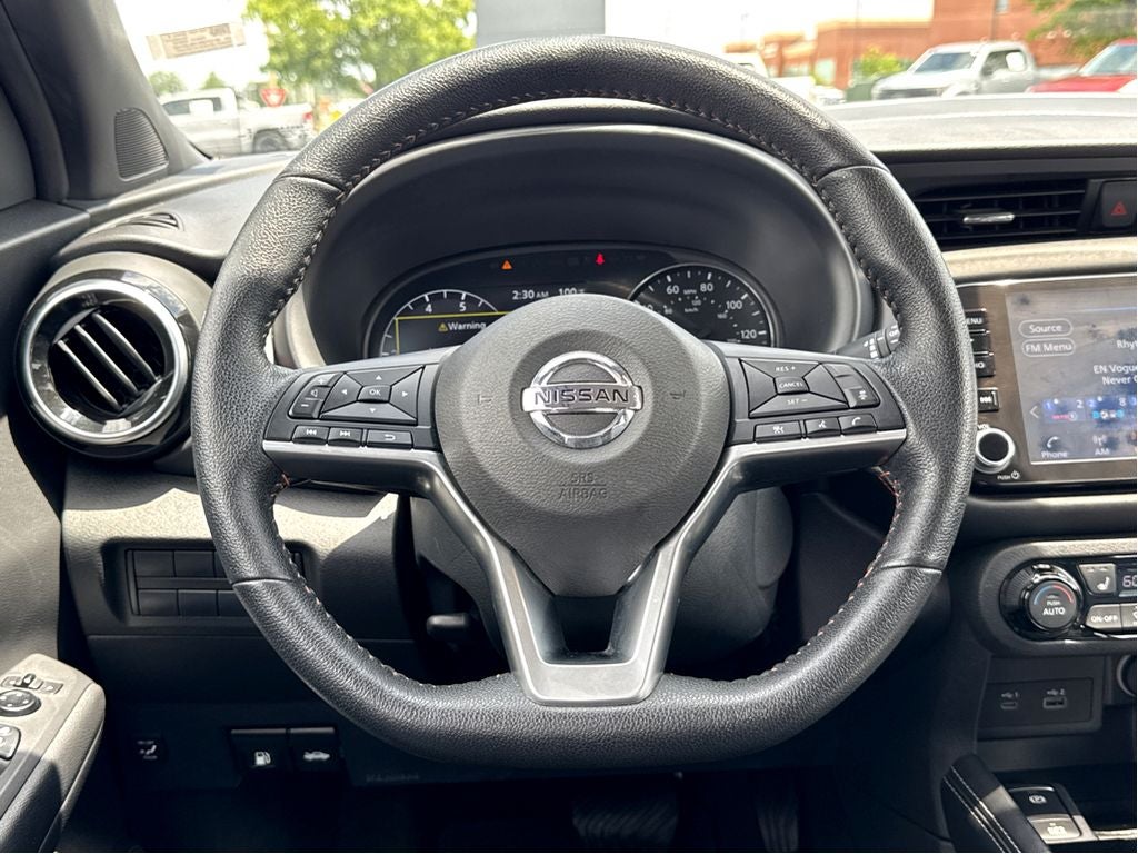 2021 Nissan Kicks SR