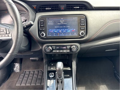 2021 Nissan Kicks SR