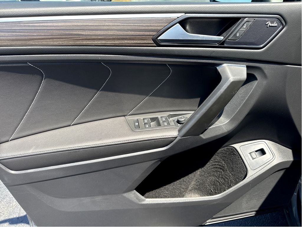 2022 Volkswagen Tiguan SEL R-Line