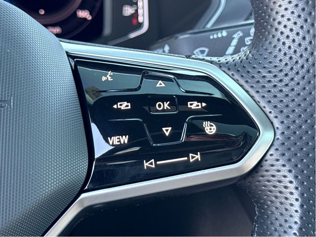 2022 Volkswagen Tiguan SEL R-Line