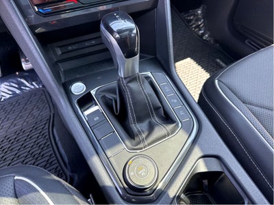 2022 Volkswagen Tiguan SEL R-Line
