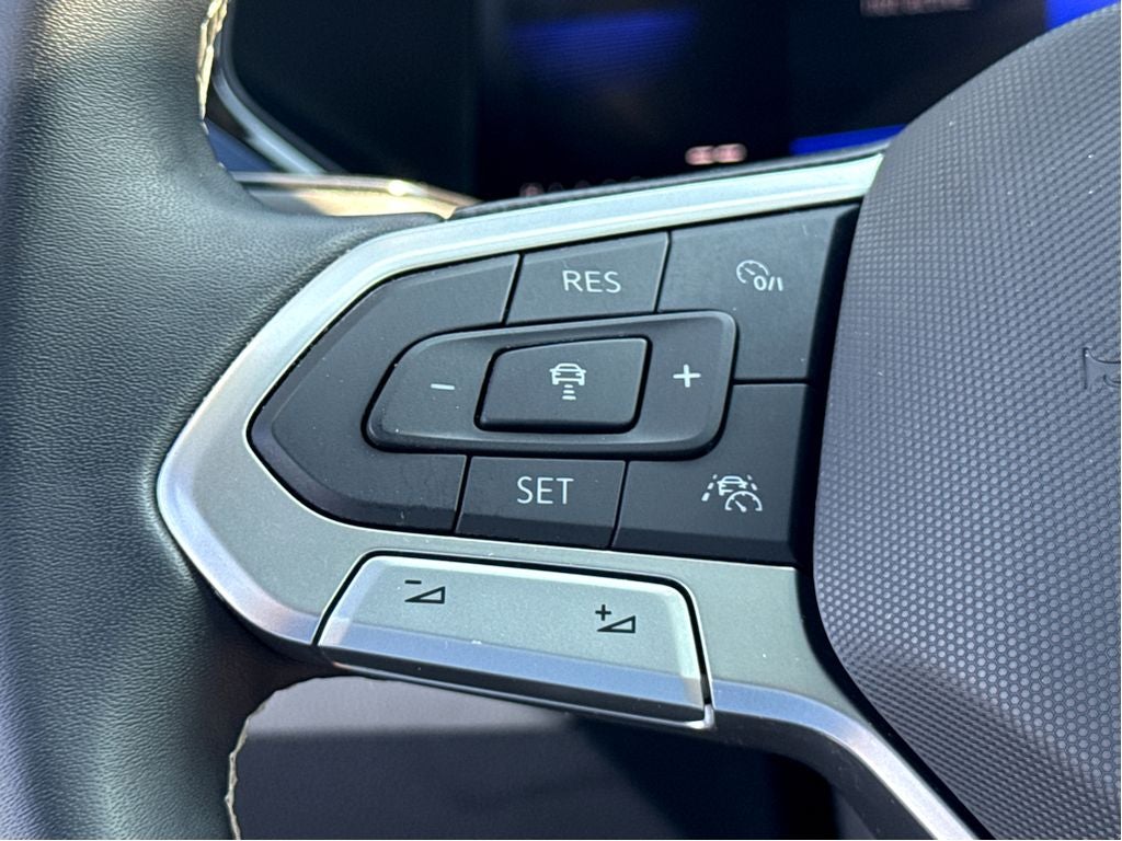 2023 Volkswagen Taos SE