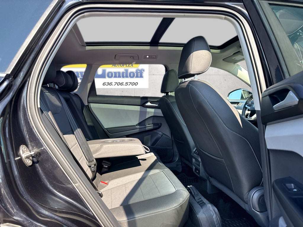 2023 Volkswagen Taos SE
