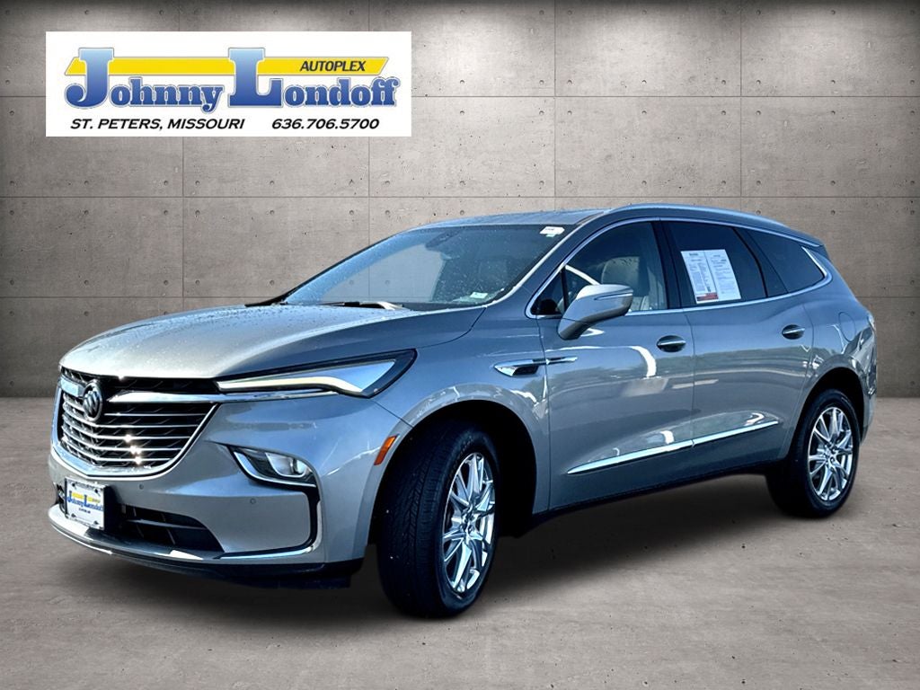 2023 Buick Enclave Essence