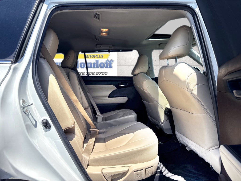 2022 Toyota Highlander XLE